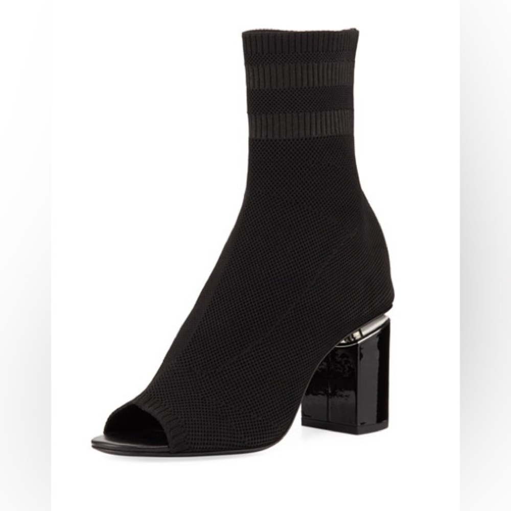 Brand New ALEXANDER WANG Cat Boot/ Knit/ Sock Boots/ Size: US 7.5 EU 38.5